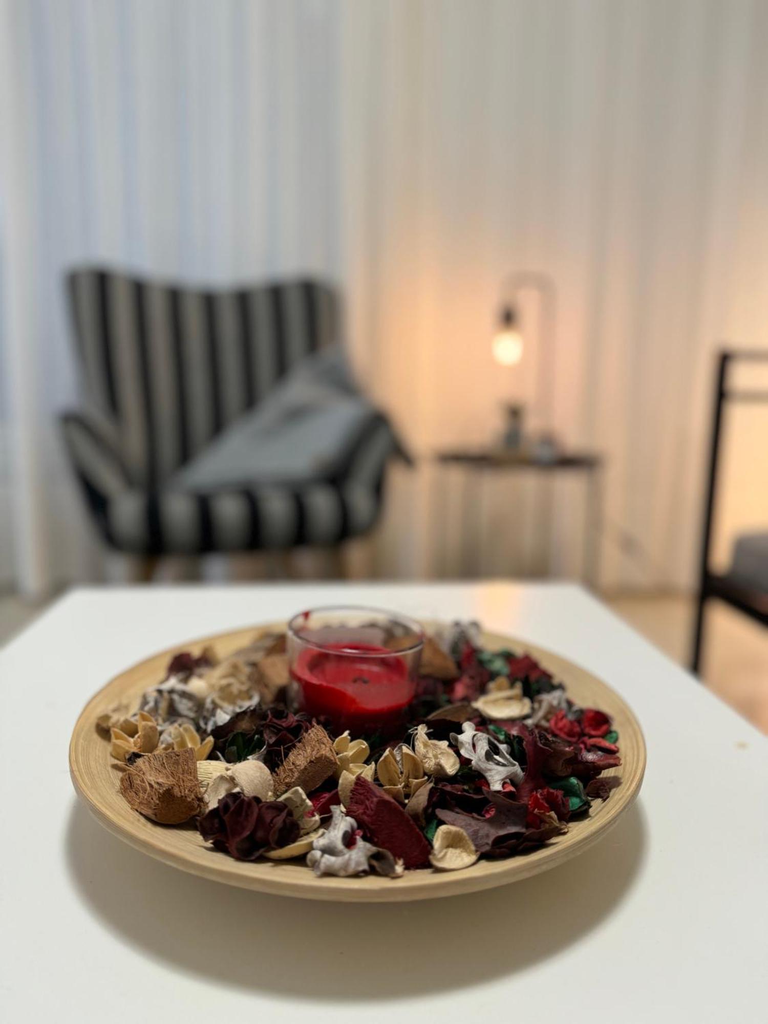 Windsor Place Apartment - Vouliagmeni アテネ エクステリア 写真